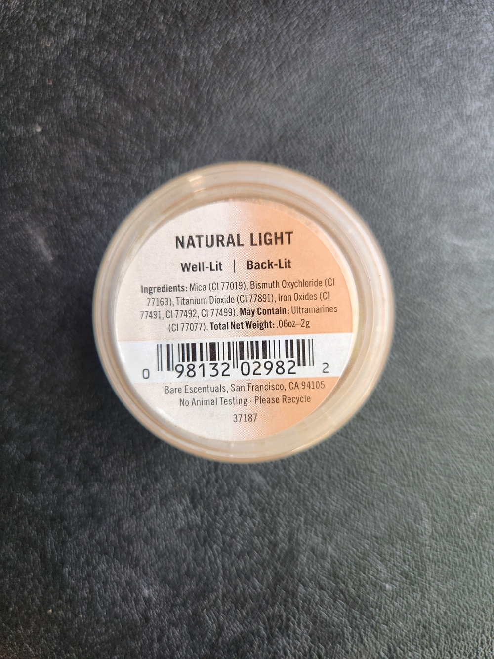 bareMinerals Natural Light Well-Lit Back-Lit Highlighter